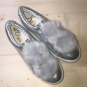 Sam Edelman Leya Poof Ball Silver Sneakers 👟